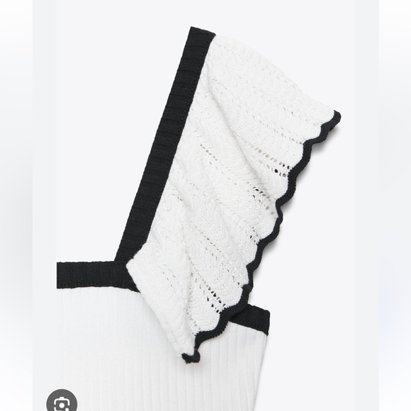 CONTRAST RUFFLE TOP - Picture 5 of 6